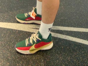 Giay Nike Zoom Freak 5 NRG 'Keep It A Buck' DZ2944-600