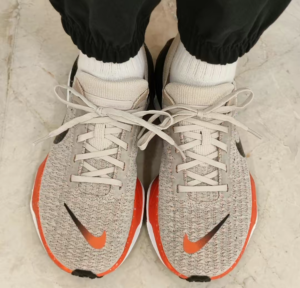 Giay Nike ZoomX Invincible Run Flyknit 3 ‘Oatmeal Orange’ FQ8720-140