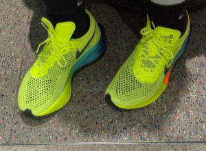 Giay Nike ZoomX Vaporfly 3 "Scream Green" DV4129-700