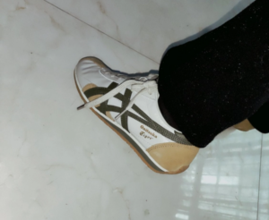 Giay Onitsuka Tiger Runspark 'Beige Olive Mustard' 1183B480-200