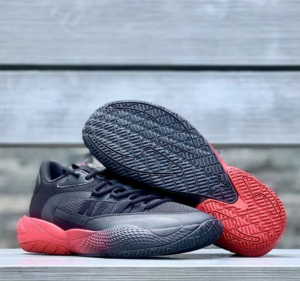 Giay Puma Court Rider 2.0 x Batman 'Barbados Cherry' 376849-01