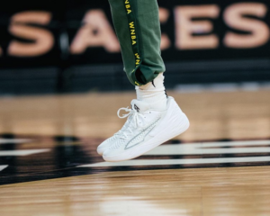 Giay Puma Stewie 1 'Triple White' 378262-04