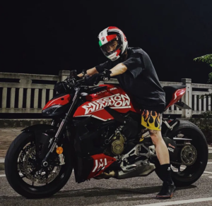 Giay Vans Old Skool 'Flame Wall' VN0A38G1Q8Q