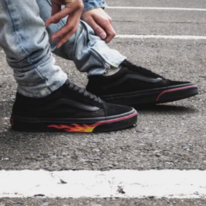 Giay Vans Old Skool 'Flame Wall' VN0A38G1Q8Q