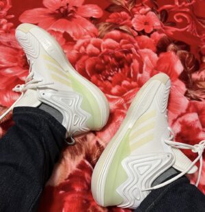 Giay Adidas Derrick Rose ‘Son Of Chi’ IE7804