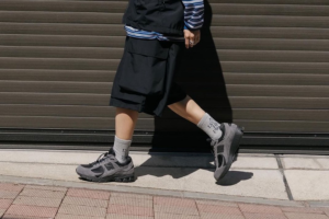 Giay New Balance 2002R x GORE-TEX 'Charcoal' M2002RXZ