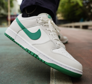 Mua Giay Nike Dunk Low 'Summit White Malachite' DV0831-107