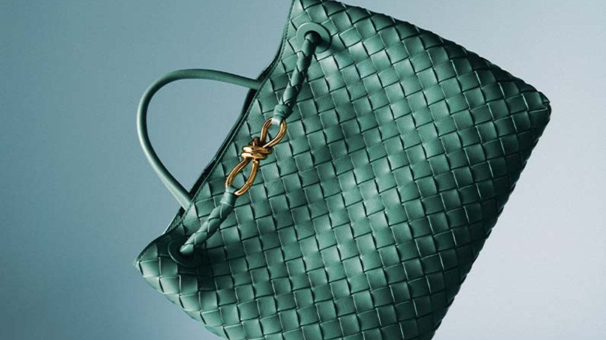 Bắt trend túi xách SS24: Nâng tầm đẳng cấp quý cô Hinh anh 4: Bat trend tui xach SS24: Nang tam dang cap quy co