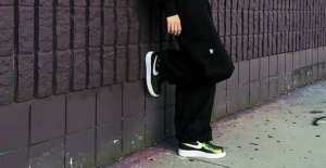 Giay Nike Wmns Air Force 1 Low 'Iridescent' FV1173-010