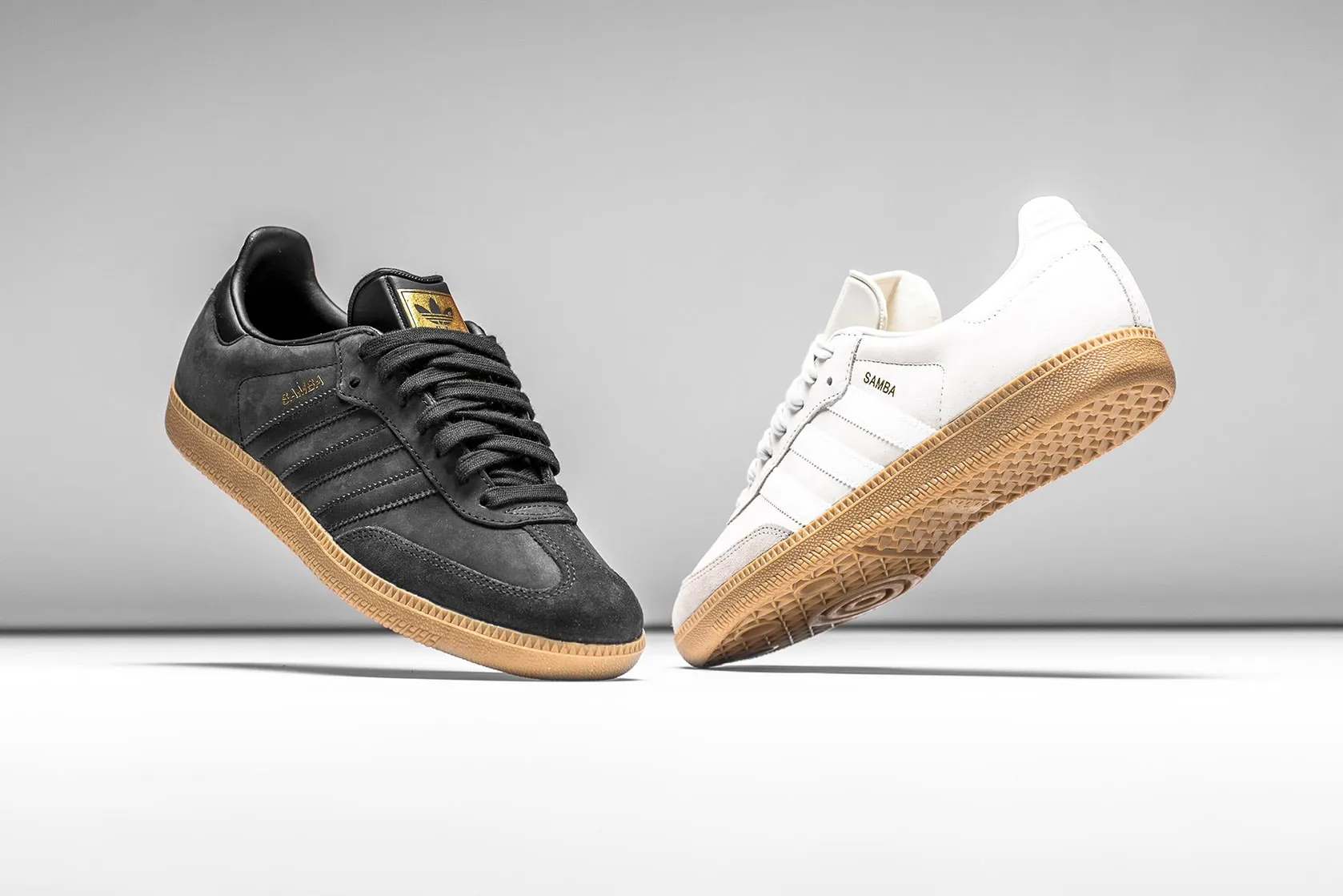 Hinh anh 1: adidas Samba lai lam dien dao the gioi voi 'White Leather' Pack