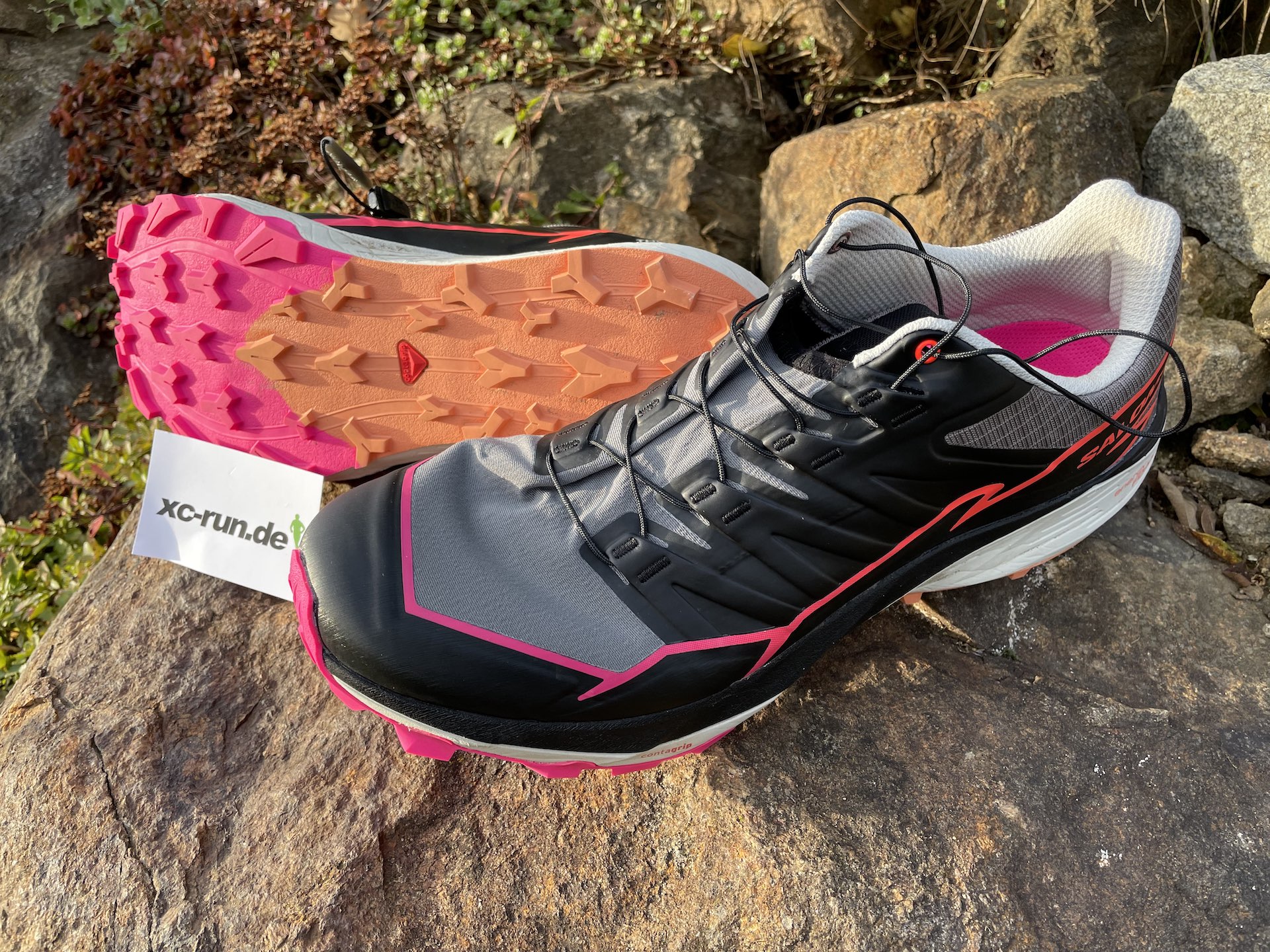 Hinh anh 7: Nhung doi giay chay lot top cua nam 2024