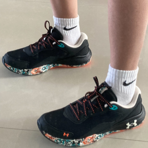 Giay Under Armour Charged Vantage 'Black Panic Orange' 3027031‑001