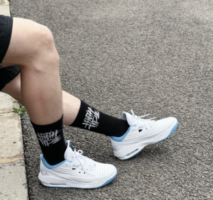 Giay Nike Air Jordan Max Aura 5 "University Blue" DZ4353-104