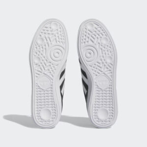 Giay Adidas Busenitz 'Black White' IG5253