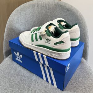 Giay Adidas Originals FORUM Low GS 'White Green' IF2680