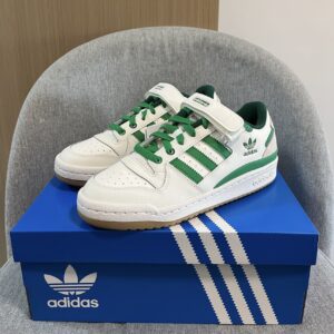 Giay Adidas Originals FORUM Low GS 'White Green' IF2680