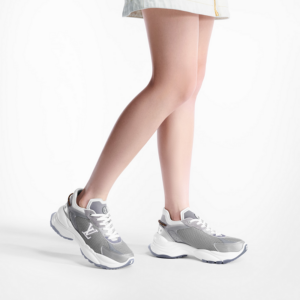 Giay Louis Vuitton Run 55 Trainers 'Grey' 1ABVJ4