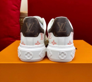 Giay Louis Vuitton Time Out Trainers 'White' 1ABZMJ