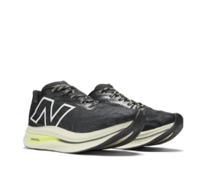 Giay New Balance FuelCell SuperComp Trainer V2 'Black' MRCXBK3