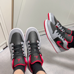 Giay Nike Air Jordan 1 Low GS 'Cement Fire Red' 553560-060