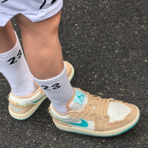 Giay Nike Air Jordan 1 Low SE HF4983-252