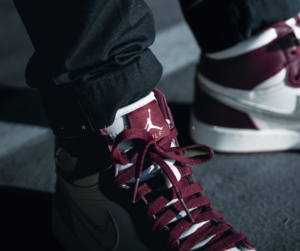 Giay Nike Air Jordan 1 Golf 'Bordeaux' DQ0660-103