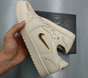 Giay Nike Air Jordan 1 Wmns Low Method 'Brown' FN5032-200