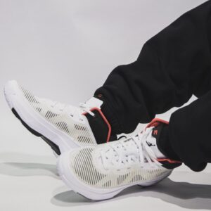 Giay Nike Air Jordan 37 GS 'Siren Red' DD7421-100