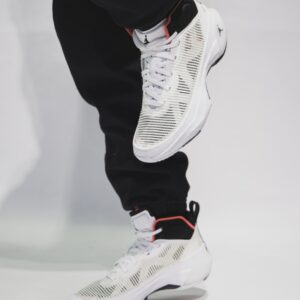 Giay Nike Air Jordan 37 GS 'Siren Red' DD7421-100