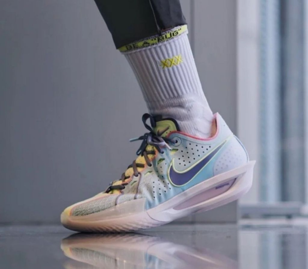 Alternative view of Giày Nike Air Zoom GT Cut 3 'Dreamers' DV2918‑401