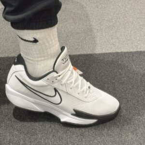Giay Nike Air Zoom GT Cut Academy 'White Black' FB2598-100