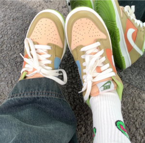 Giay Nike Dunk Low 'Barley Yellow' DV9108-711