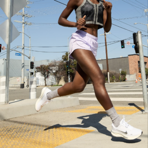 Giay Nike Journey Run 'Metallic Silver' FJ7765-104