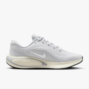 Giay Nike Journey Run 'Metallic Silver' FJ7765-104