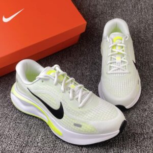 Giay Nike Journey Run Road 'Barely Volt' FN0228-700