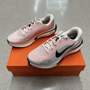 Giay Nike Journey Run 'Sail Total Orange' FN0228-100
