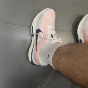 Giay Nike Journey Run 'Sail Total Orange' FN0228-100