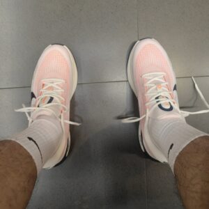 Giay Nike Journey Run 'Sail Total Orange' FN0228-100