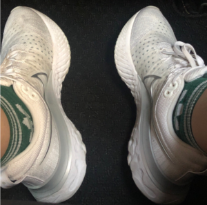 Giay Nike React Infinity Run Flyknit 2 'White Silver' CT2423-102