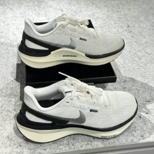 Giay Nike Structure 25 'White Black' DJ7884-104
