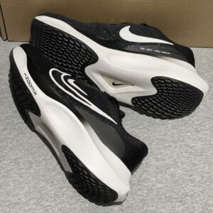 Giay Nike Zoom Fly 5 'Black White' DM8974-001