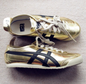 Giay Onitsuka Tiger Mexico 66 'Gold Black' 1183B566-200