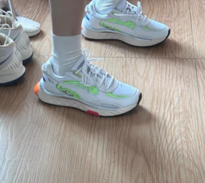 Giay Puma Wild Rider Techno 'White Green Glare' 381596-03