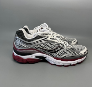 Giay Saucony Progrid Omni 9 OG 'White Silver Red' S70739-1