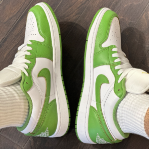 Giay Nike Air Jordan 1 Low 'Chlorophyll' HF4823-100
