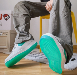 Giay Nike Air Force 1 '07 Prm HF4864-094