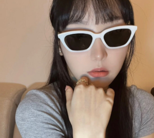 Kinh Gentle Monster Loti W2 'White'