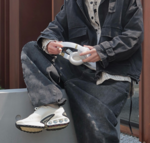 Giay Nike Air Max Dn 'Sail' DV3337-100