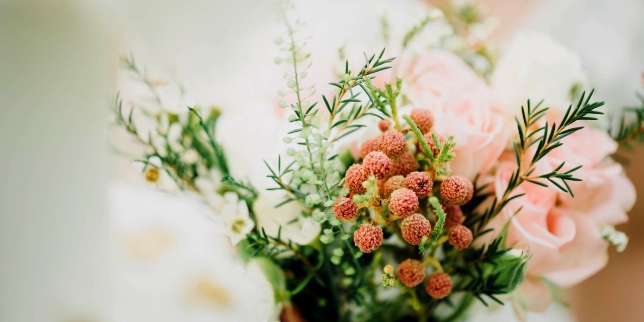 Hinh anh 2: Nuoc hoa mua cuoi 2024 - Mui huong dac biet cho ngay trong dai