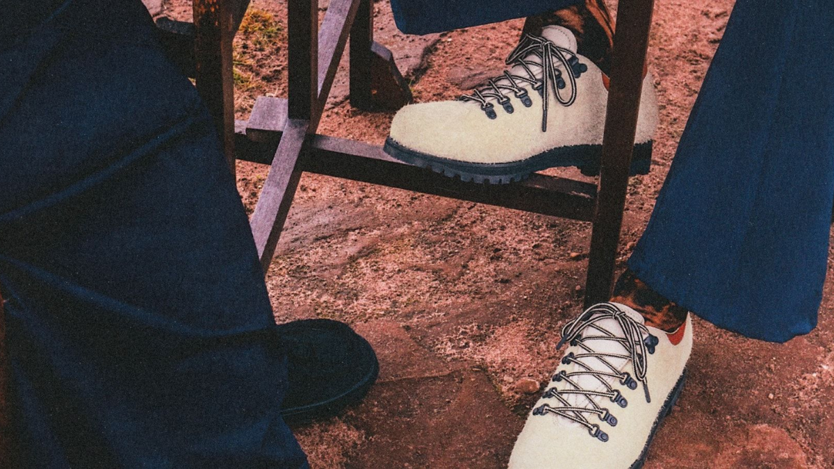 Giày đi bộ đường dài - Người bạn đồng hành hoàn hảo Hinh anh 11: Giay di bo duong dai - Nguoi ban dong hanh hoan hao